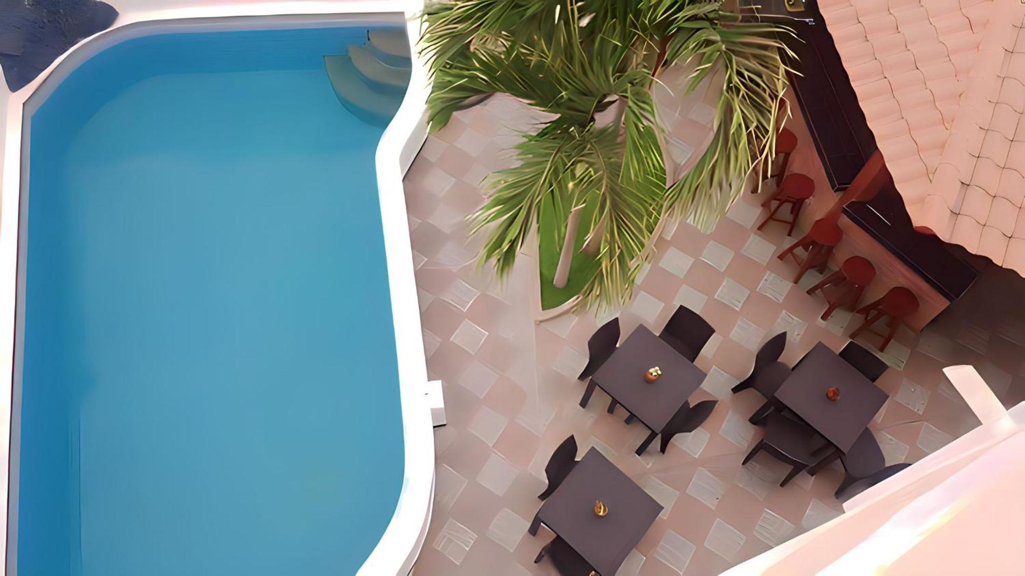 Hotel Manta Beach Madrigal Экстерьер фото